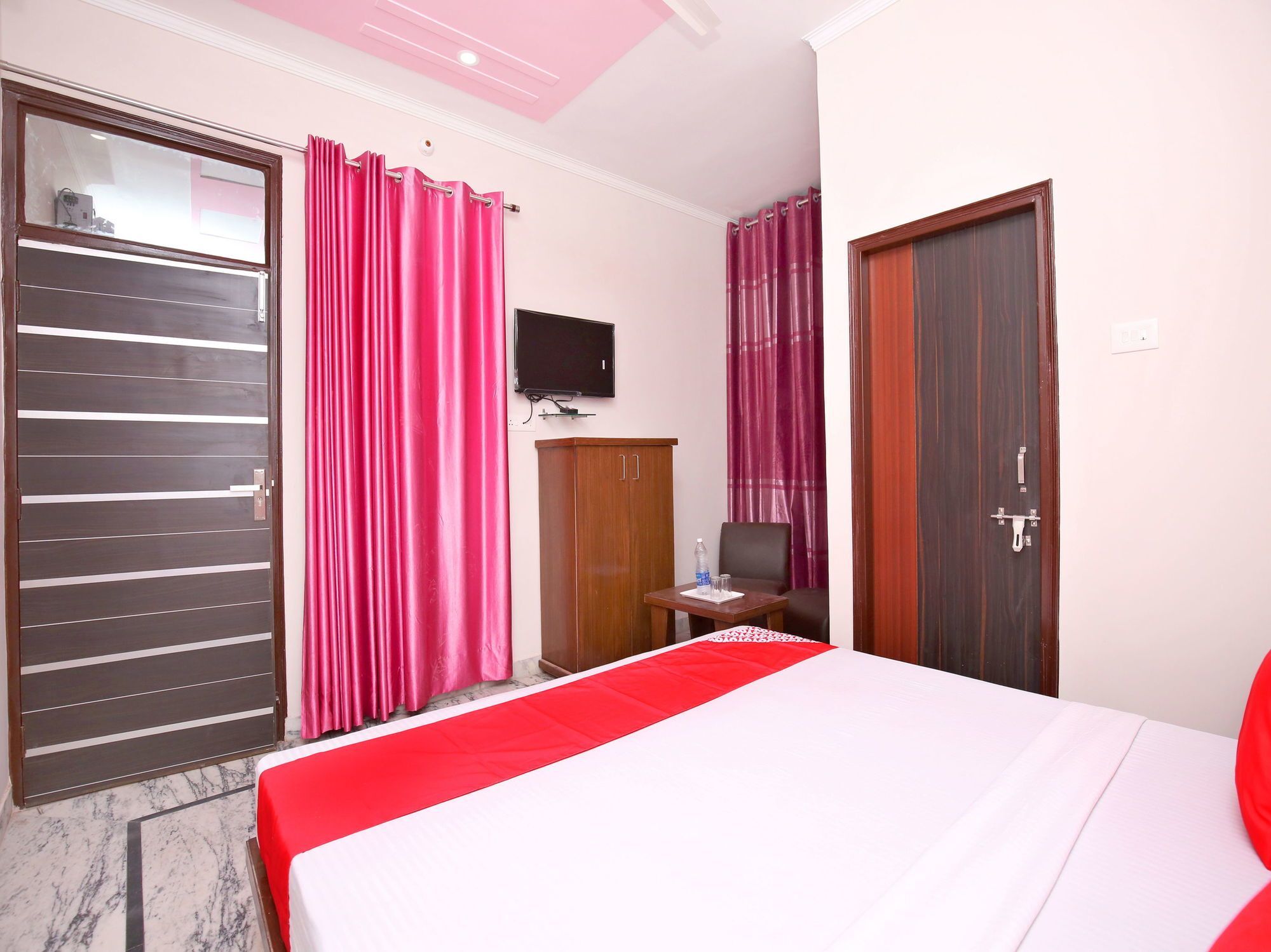 Oyo 16431 Hotel New Comfort 1 Chandīgarh 외부 사진